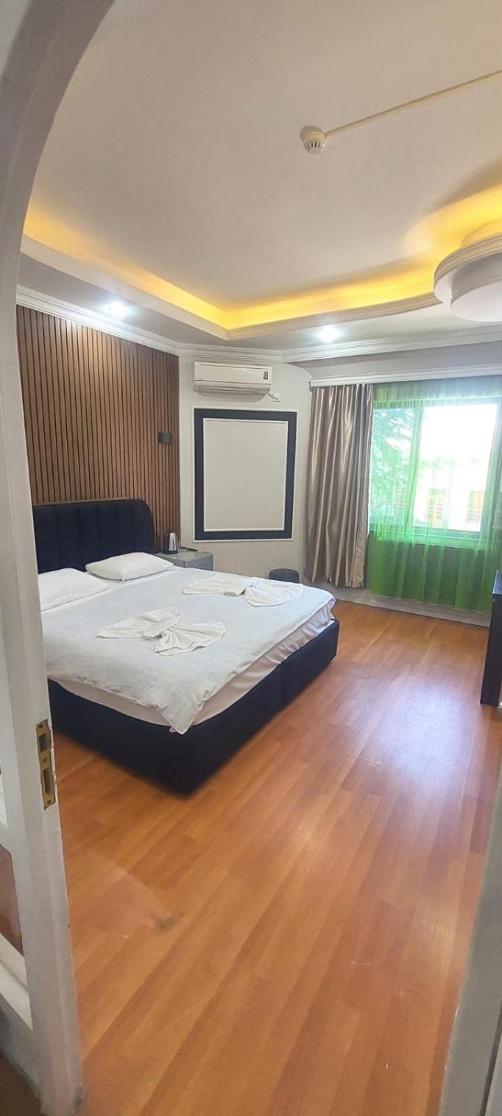Metrepol Hotel Batumi Zewnętrze zdjęcie